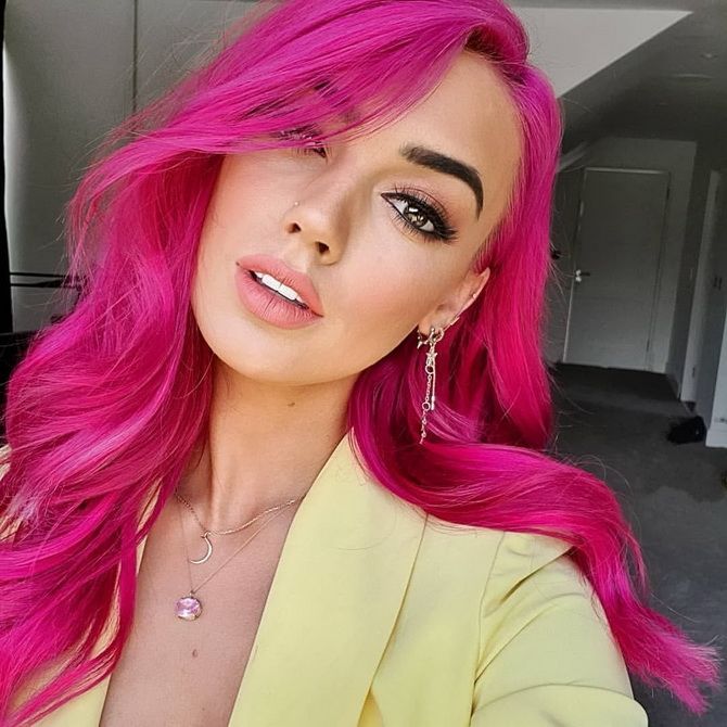 Hair coloring in pink: what shade to choose 2