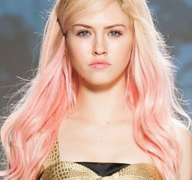 Hair coloring in pink: what shade to choose 16