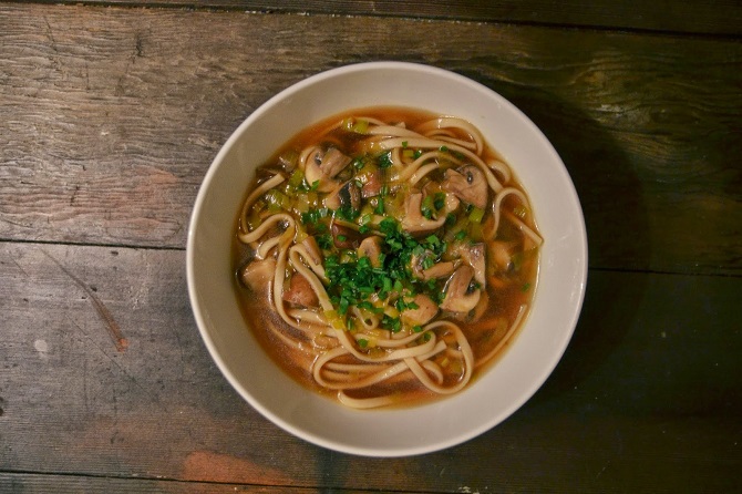 How to Make Mushroom Soup: 4 Easy Recipes (+ Bonus Video) 2