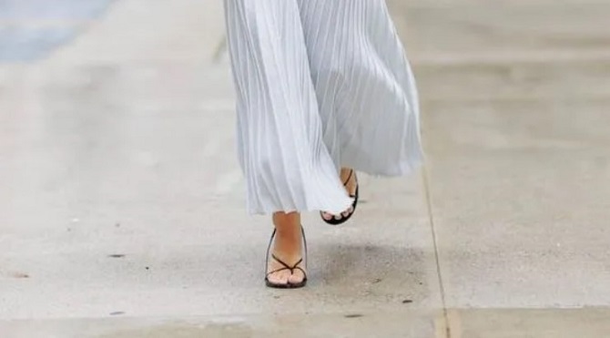 Tanga sandals: how to wear this season’s fashion trend 4