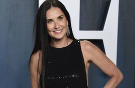 Demi Moore showed up for a walk with her granddaughter