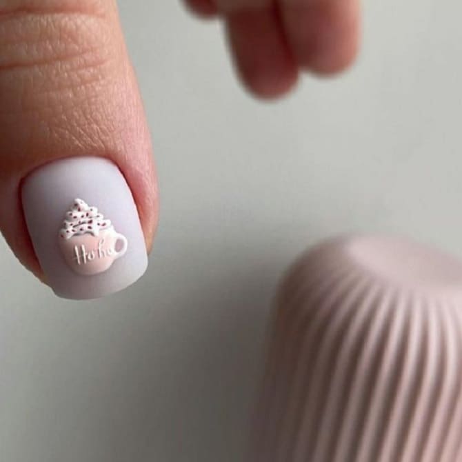 Paintings on nails: trendy manicure for the summer of 2023 13