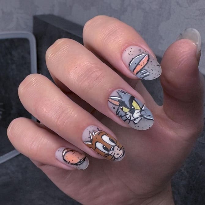 Paintings on nails: trendy manicure for the summer of 2023 16