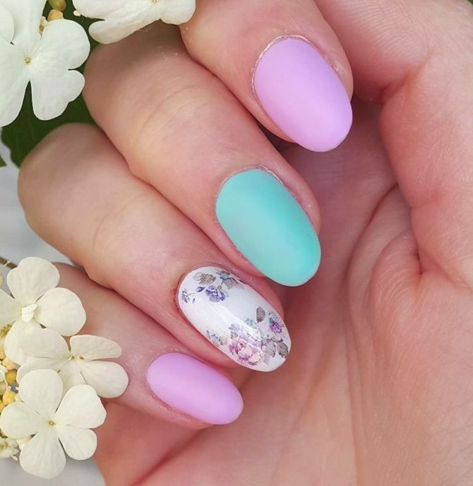 Manicure with flowers – trendy new items in 2023 2