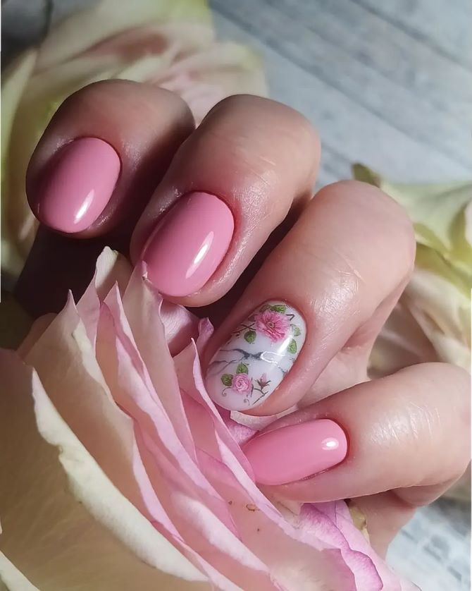 Manicure with flowers – trendy new items in 2023 8
