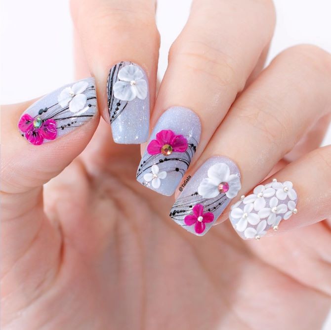 Manicure with flowers – trendy new items in 2023 12