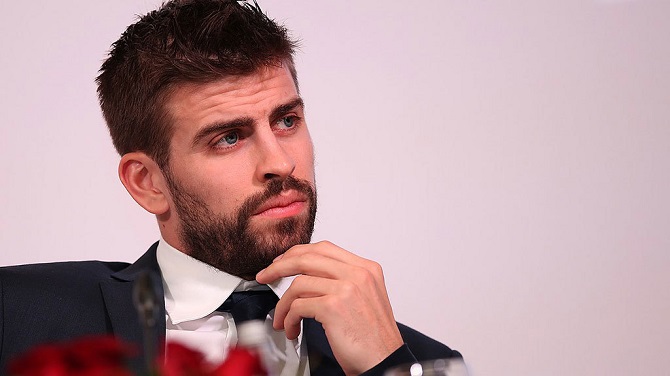 Gerard Pique plans to marry his girlfriend 1