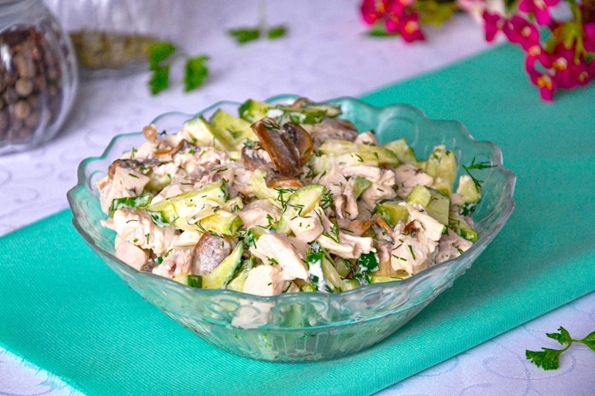 Leckere und einfache Salate mit Pilzen: Schritt-für-Schritt-Rezepte mit Fotos (+ Bonusvideo) 4