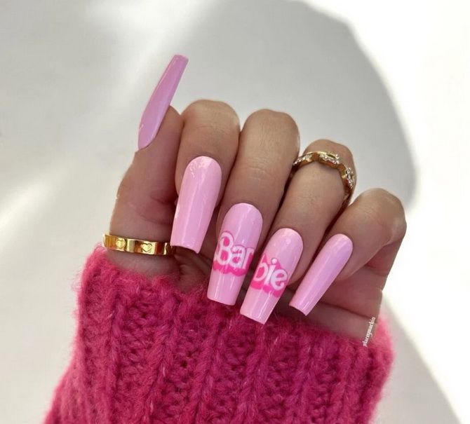 Like a Barbie: fashionable pink manicure in the style of Barbiecore 13