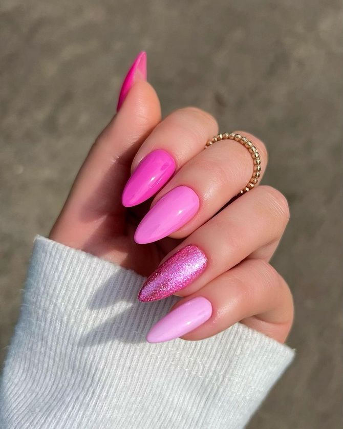Like a Barbie: fashionable pink manicure in the style of Barbiecore 10