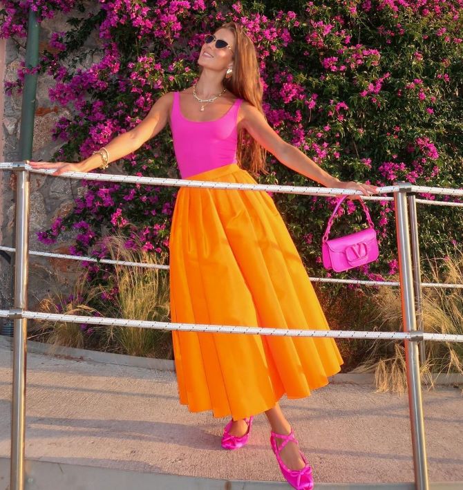 Fire and sun: how to wear orange in summer 2023 1