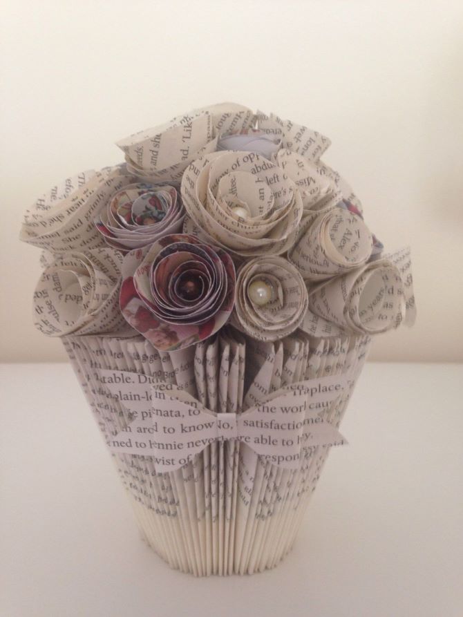 Do-it-yourself flowers from newspapers – step by step master classes (+ bonus video) 1