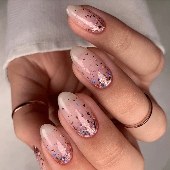 Crumb manicure: trendy nail design 2023 4