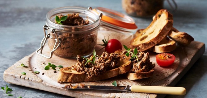 What to cook pate for the dinner table: step by step recipes (+ bonus video) 2