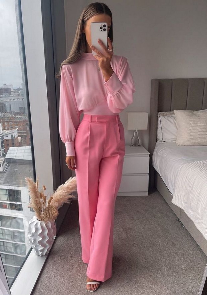 Bright and romantic: how to create looks with pink trousers 2