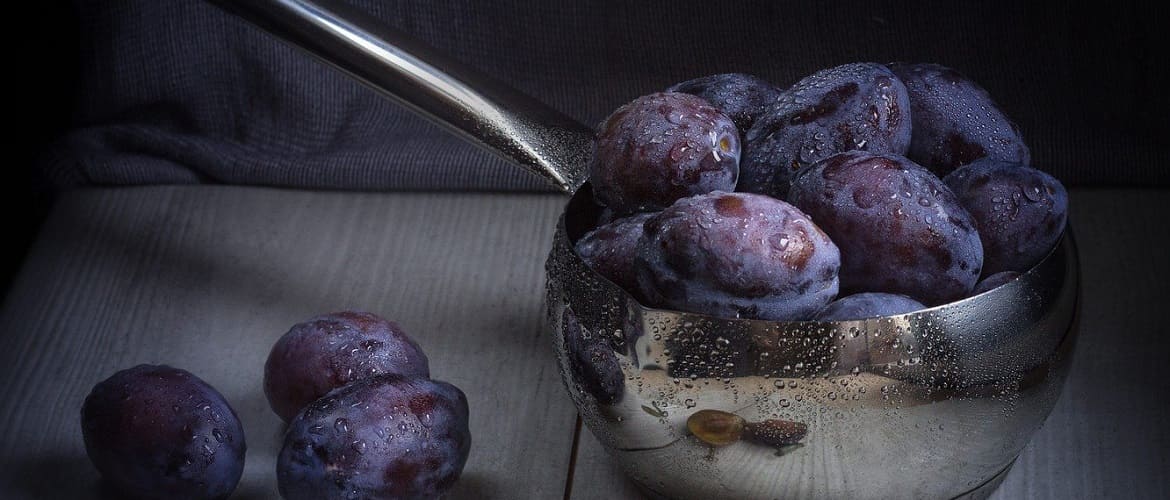 In addition to jam: non-standard dishes from plums for every day (+ bonus video)