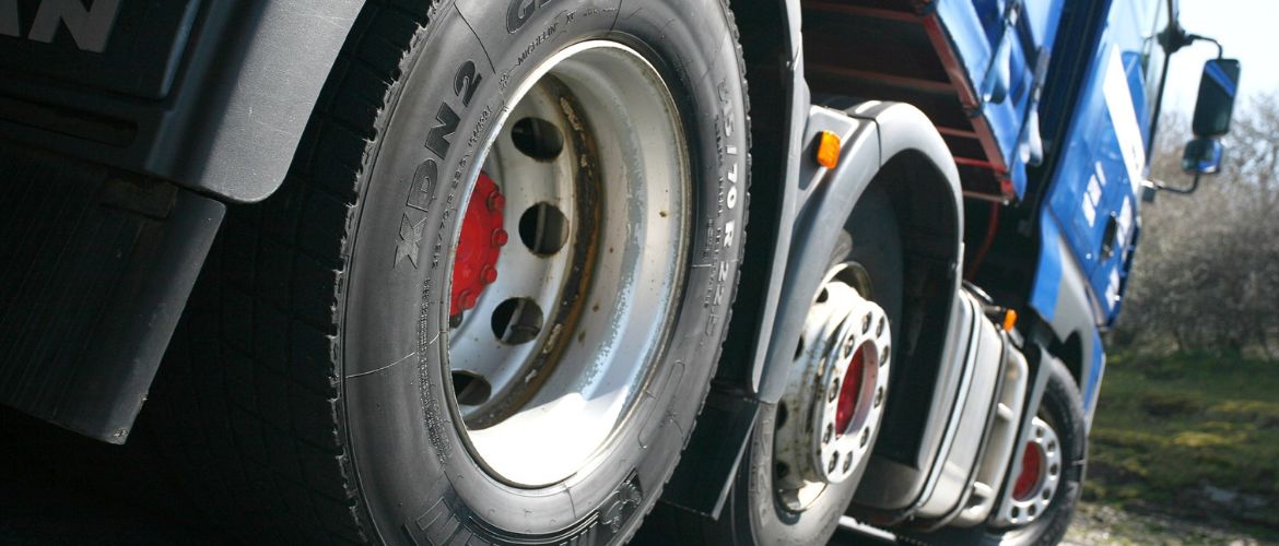 Влияние шин на эксплуатационные характеристики грузовиков