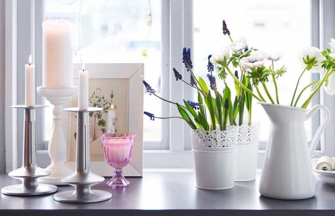 Window sill decor with indoor flowers: original ideas with photos 6