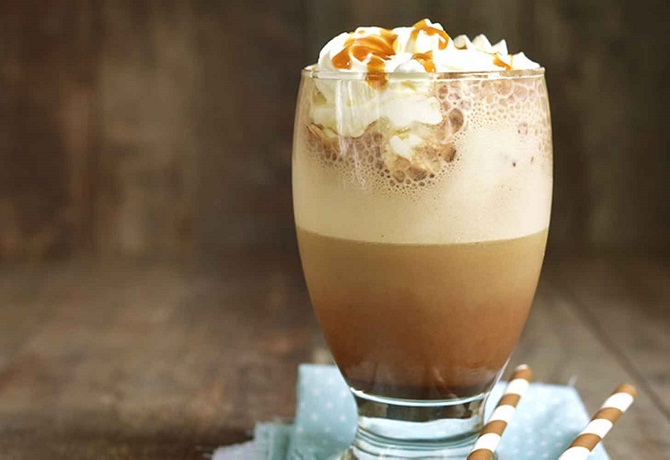 So bereiten Sie Eiskaffee zu: Erfrischende Getränkerezepte für den Sommer (+ Bonusvideo) 3