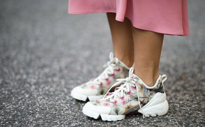 Modische Damen-Sneaker für den Herbst 2023: aktuelle Schuhe für die kalte Jahreszeit 11