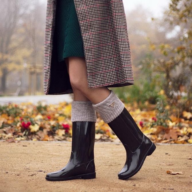 Welche Schuhe man zu einem Herbstmantel trägt: Top 5 der besten Optionen 6