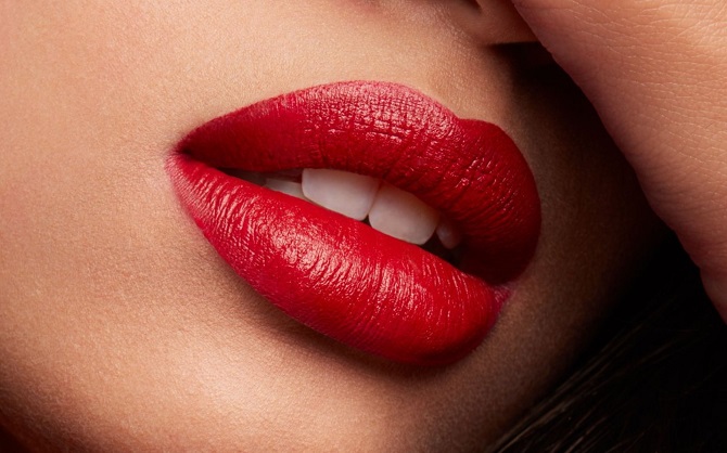 5 trendige Lippenstiftfarben für den Herbst 2023 3