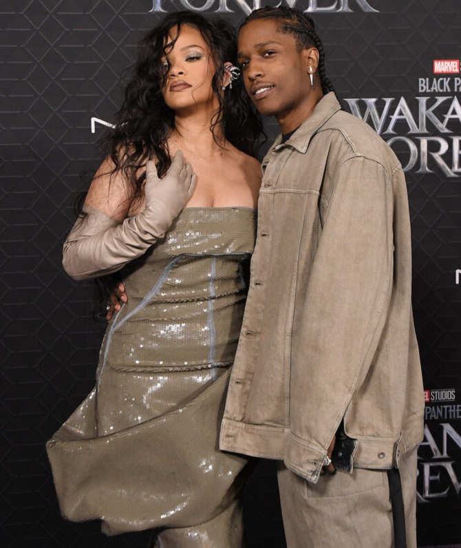 Rihanna became a mother for the second time 2