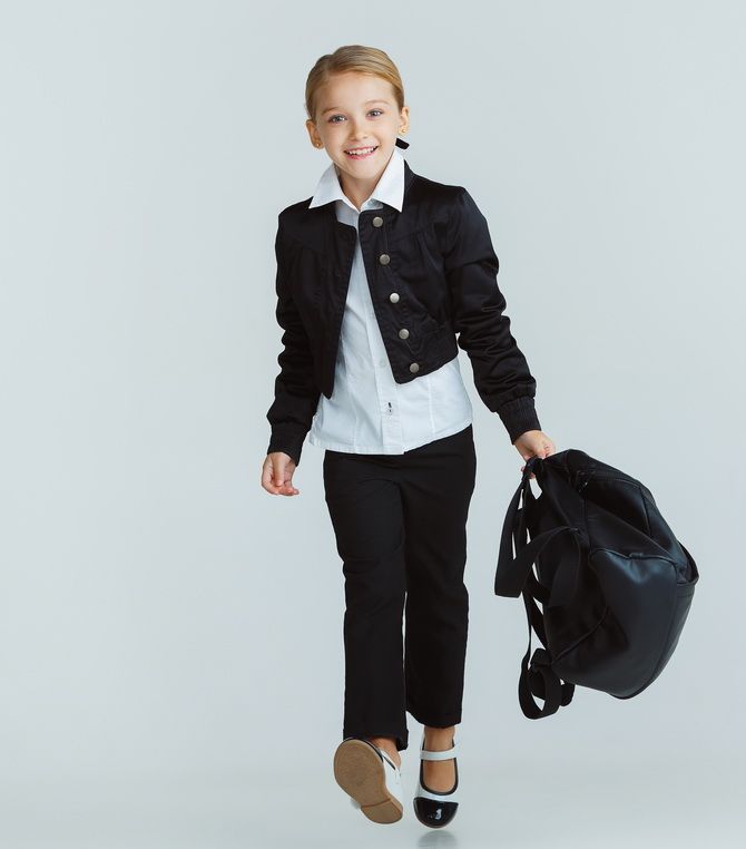 School uniform for first graders 2023-2024: selection rules 8