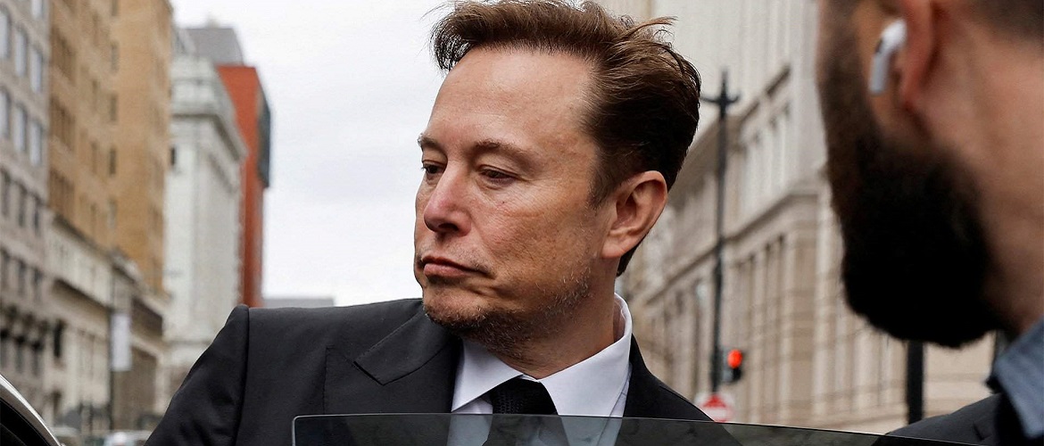 Elon Musk showed his eldest son X from Grimes