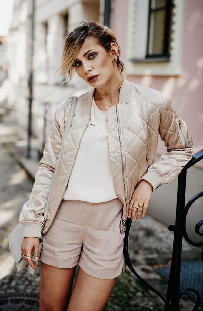 How to Wear a Bomber Jacket: Stylish Fall Looks for Women 13