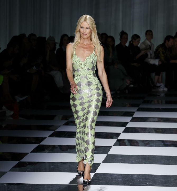 Самые топовые оттенки зеленого в сезоне весна-лето 2024 на Milan Fashion Week (+бонус-видео) 11