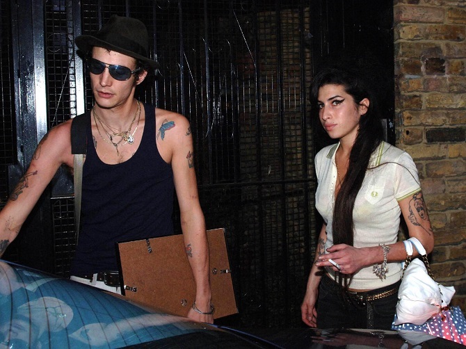 Der Ex-Mann von Amy Winehouse fühlt sich wegen des Todes der Sängerin schuldig 3