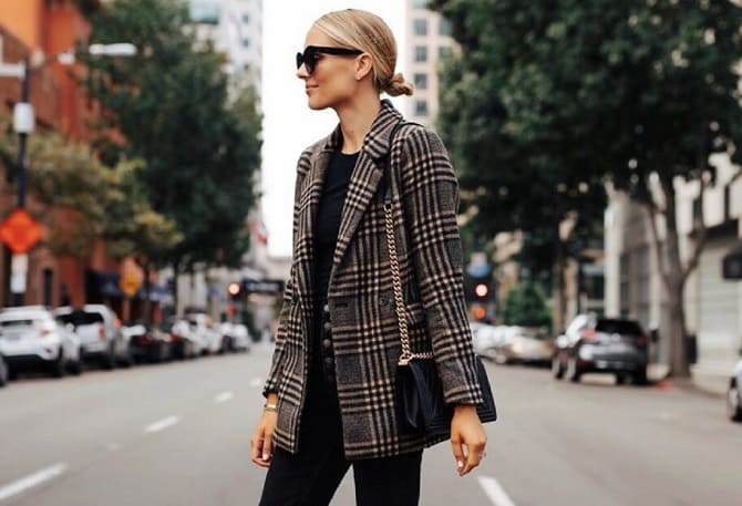 Fashionable women’s checkered jacket: current models for autumn 3