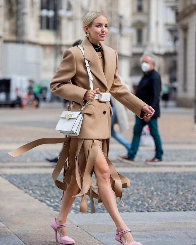 Fashionable suits with a skirt: 5 trends for 2023-2024 17