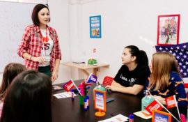 Курсы английского языка в Киеве против самостоятельного обучения