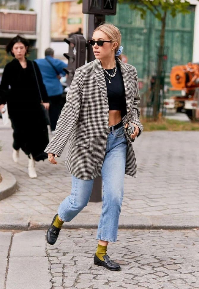 What to wear with loafers in the fall 2023 season: fashionable looks 11