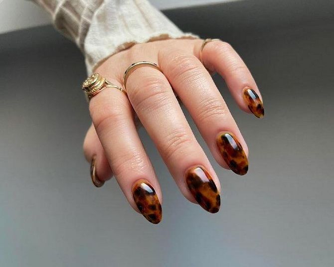 Fashionable manicure fall-winter 2023-2024: main trends of the season 15