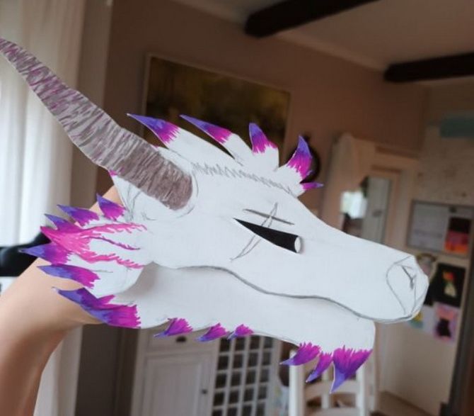TikTok trends: how to make a paper dragon on your hand (+ bonus video) 10