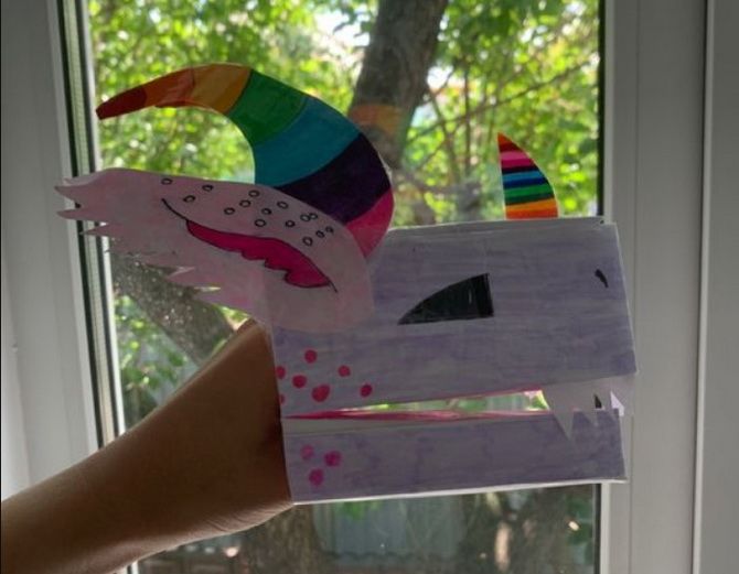 TikTok trends: how to make a paper dragon on your hand (+ bonus video) 12