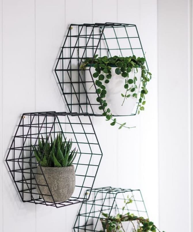 DIY flower shelves: interesting ideas with photos 2