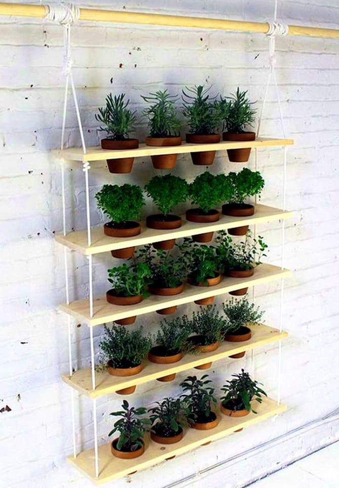 DIY flower shelves: interesting ideas with photos 7