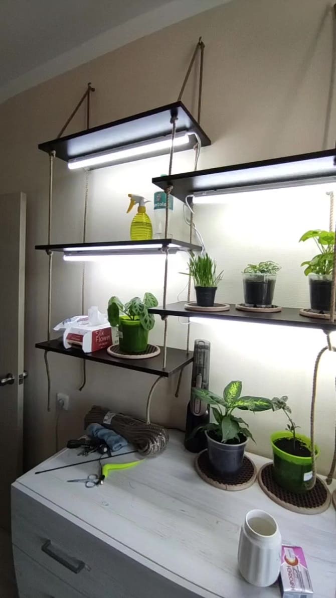 DIY flower shelves: interesting ideas with photos 10