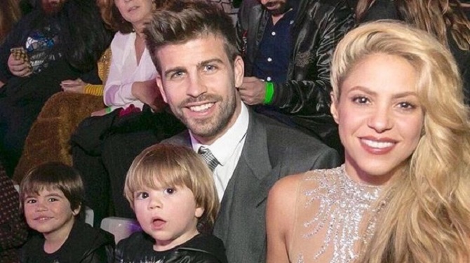 Shakira gab zu, dass sie nach ihrer Scheidung von Pique unglücklich war 3