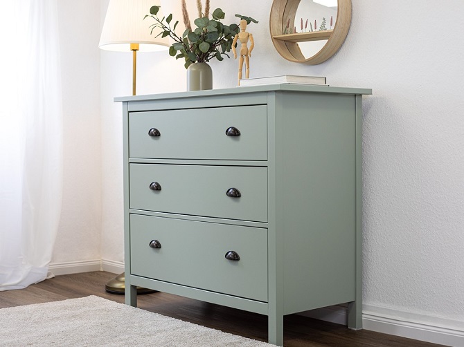 How to update a bedside table with your own hands: decor options with photos 2