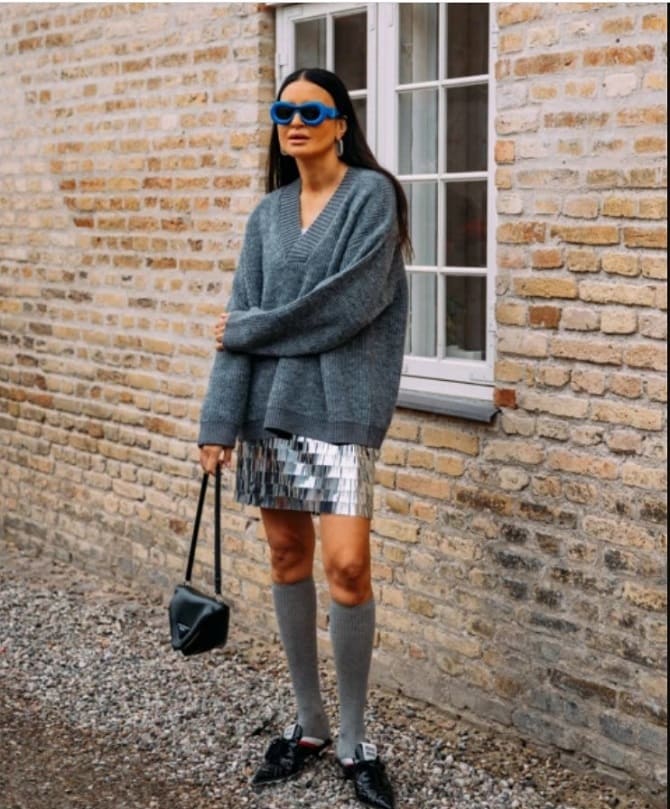 How to wear a silver skirt this fall: fashion ideas 11