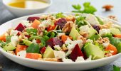 5 of the healthiest autumn salads: how to diversify your table (+ bonus video)