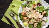 Caesar salad: original variations of the dish