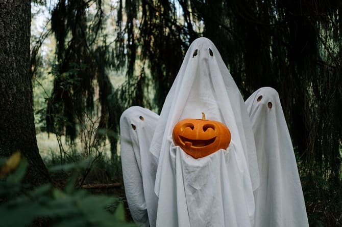 Die gruseligsten Halloween-Kostüme für Frauen: Outfit-Ideen, die Aufmerksamkeit erregen (+ Bonusvideo) 15