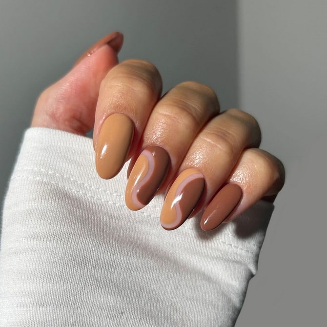 Latte nails 2023: fall manicure trend 10