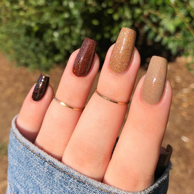 Latte nails 2023: fall manicure trend 25